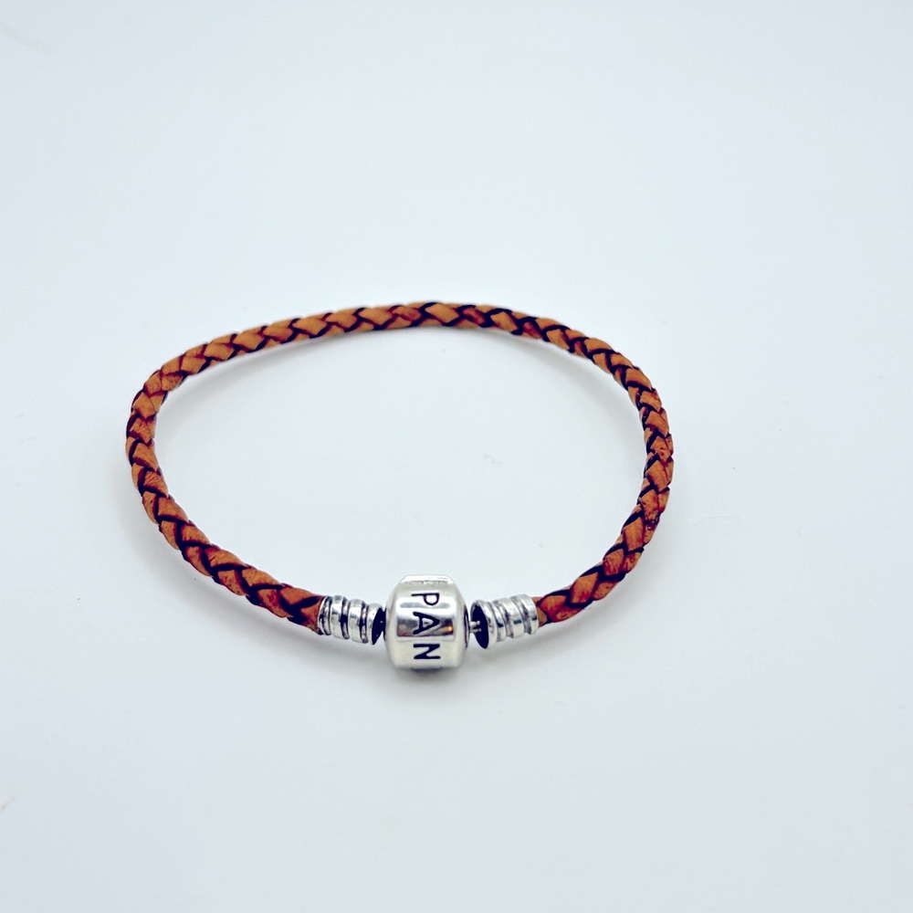 Genuine PANDORA Brown Leather Moments Bracelet